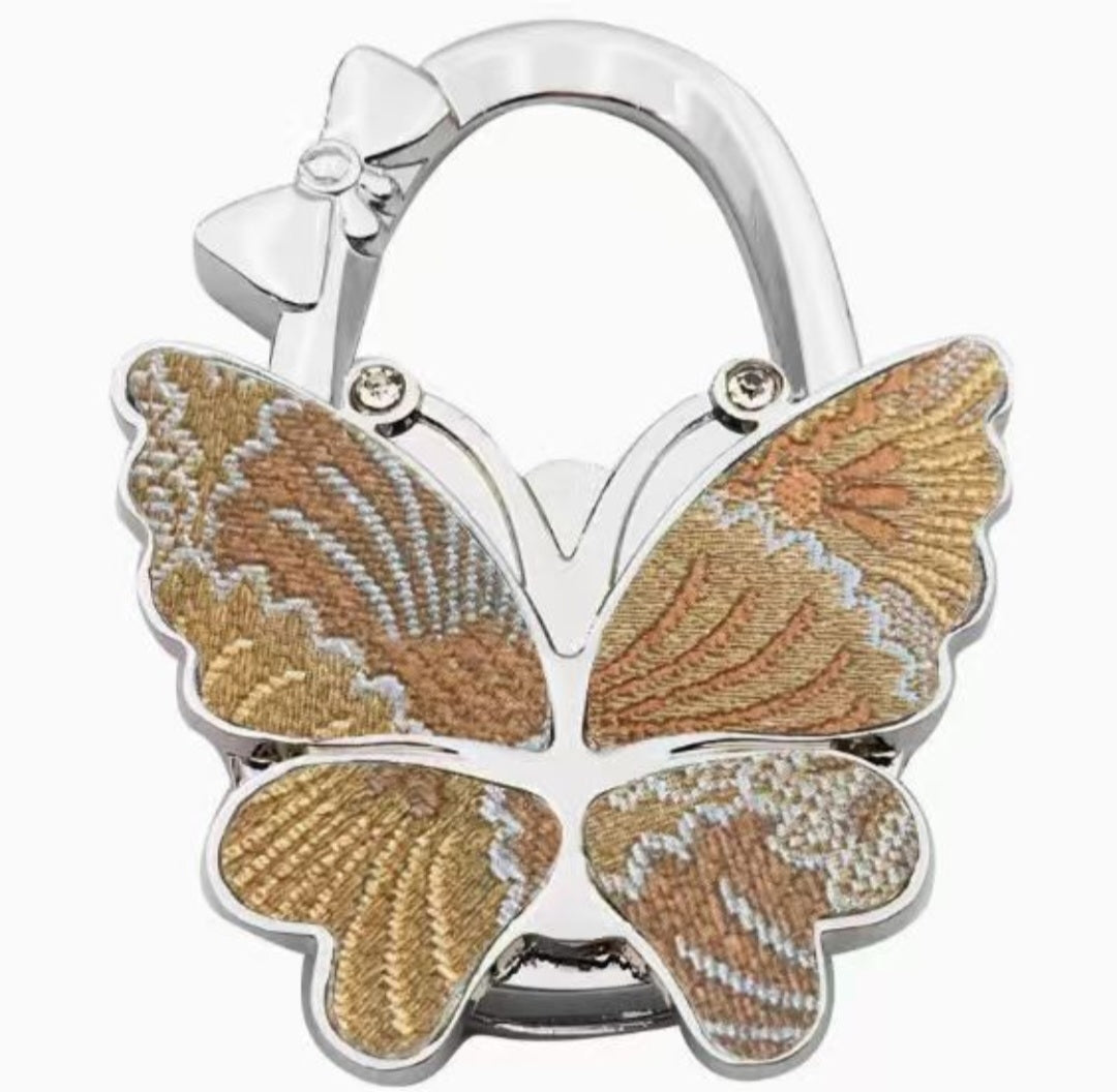 Multi-plotted dark-beige butterfly-shaped hook