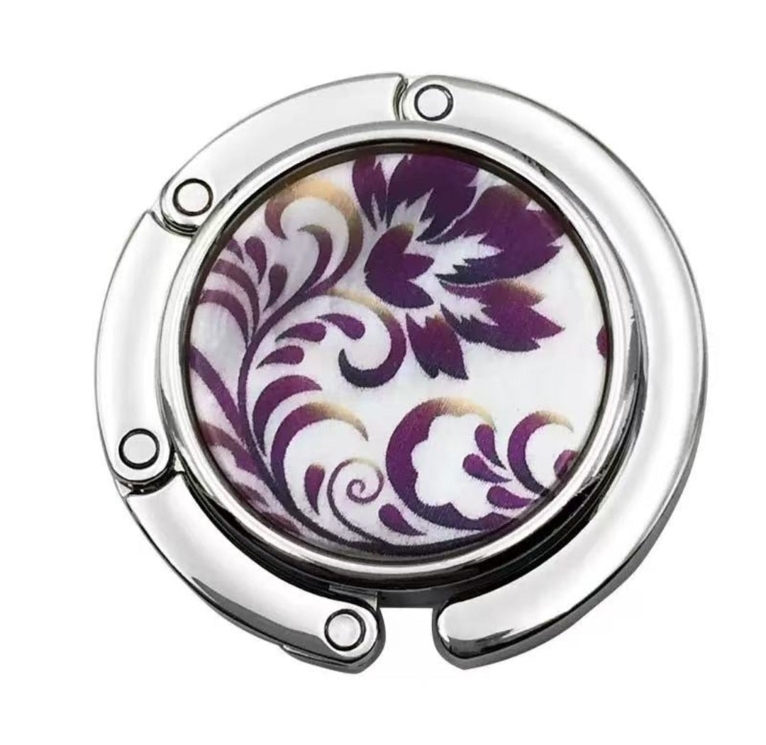Circular-shaped purple vine pattern floral drawing hook